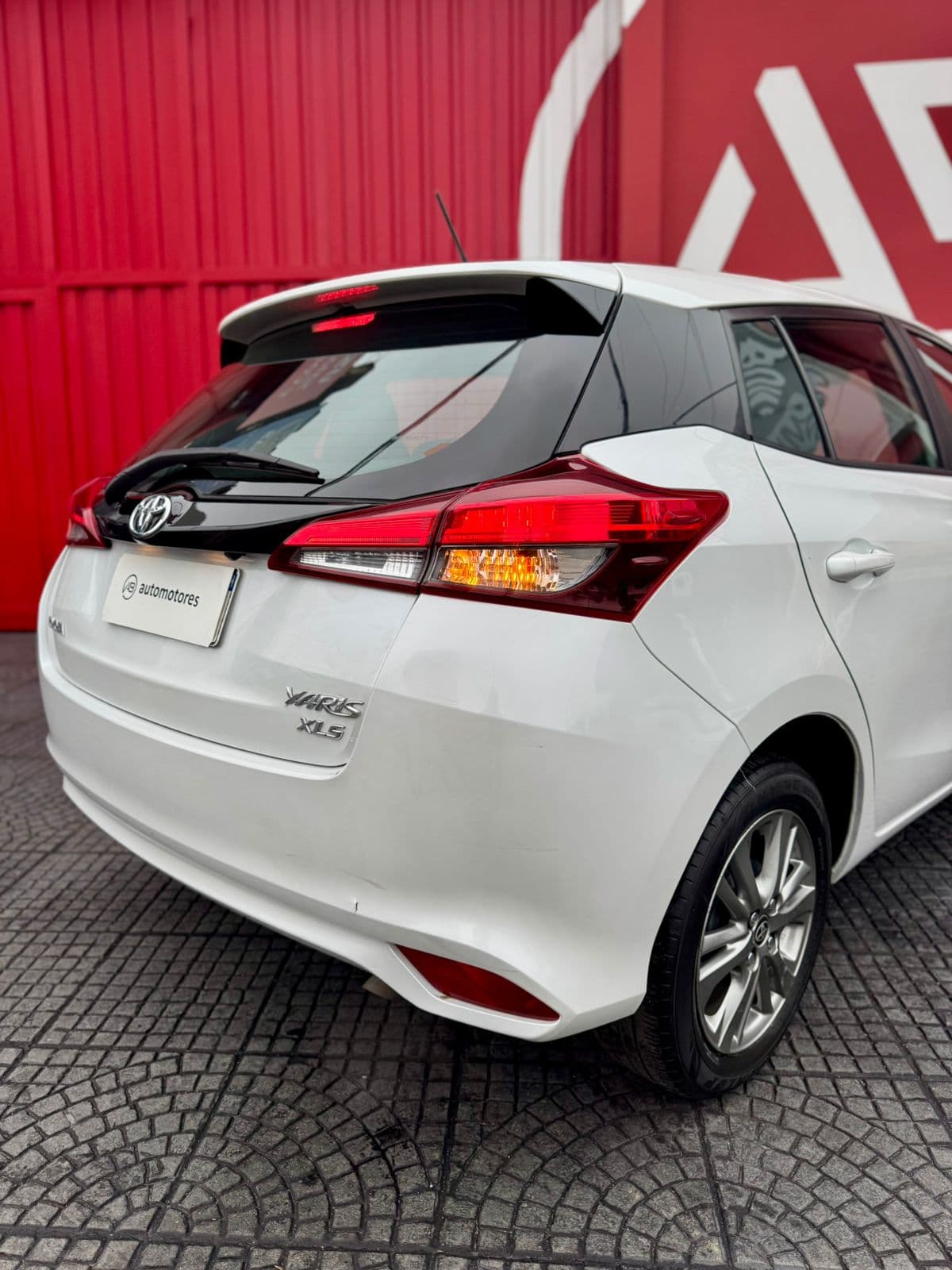 Cola del Yaris